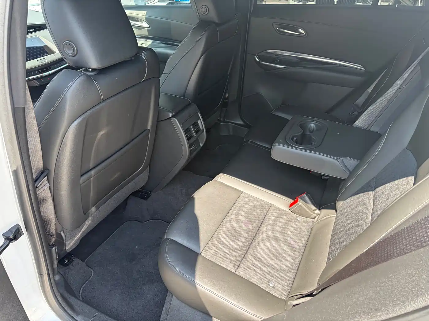 Cadillac XT4 2018 Model 28T 2WD Technology фото 6