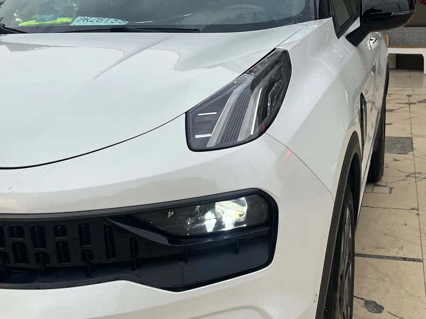 Lynk & Co 05 EM-P 2021 1.5TD PHEV HALO фото 4
