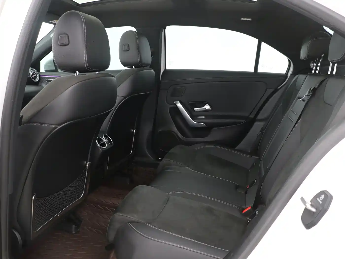 Mercedes-Benz A-Class 2020 A 200 L Sport Sedan фото 9
