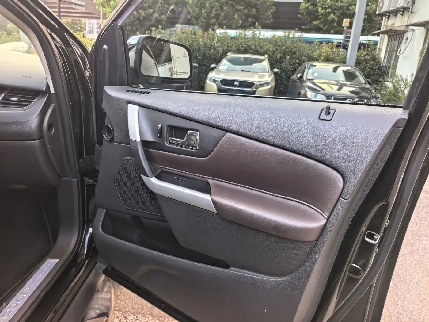 Ford Edge (Import) 2015 2012 2.0T Prestige