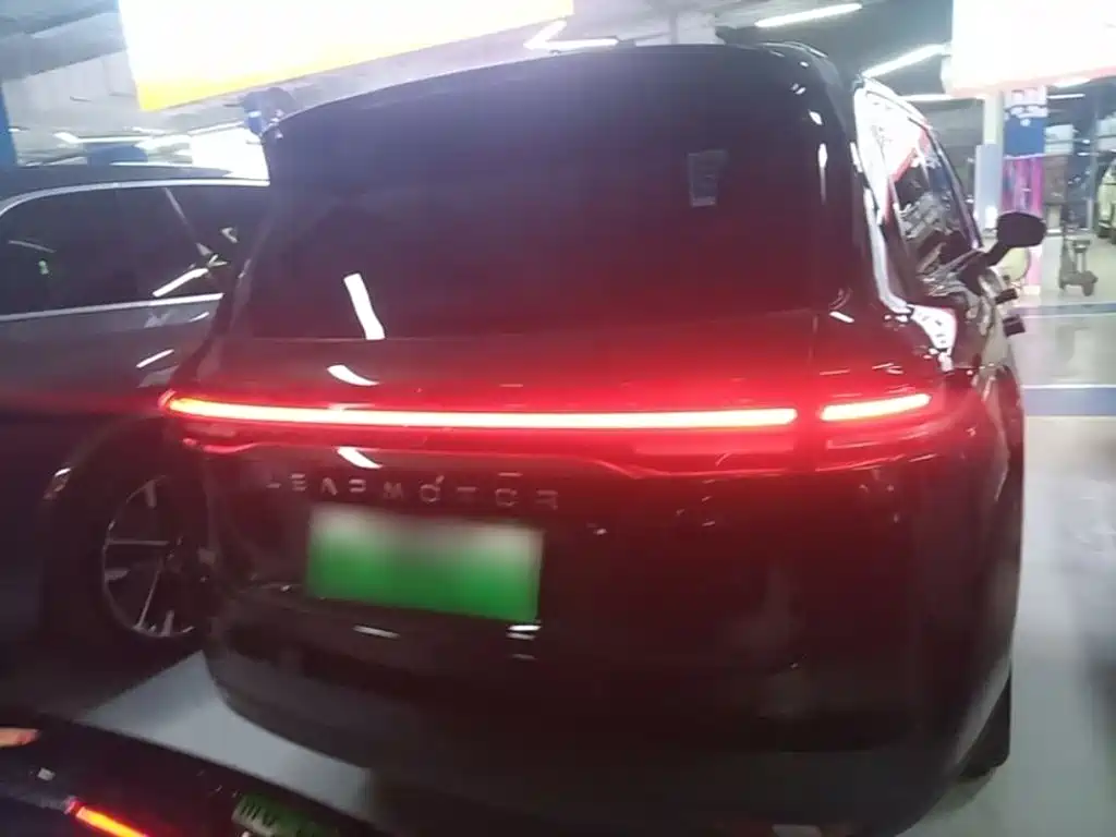 Leapmotor C16 2026 2026 Model Year EREV 280 LiDAR Premium Edition 6-Seater