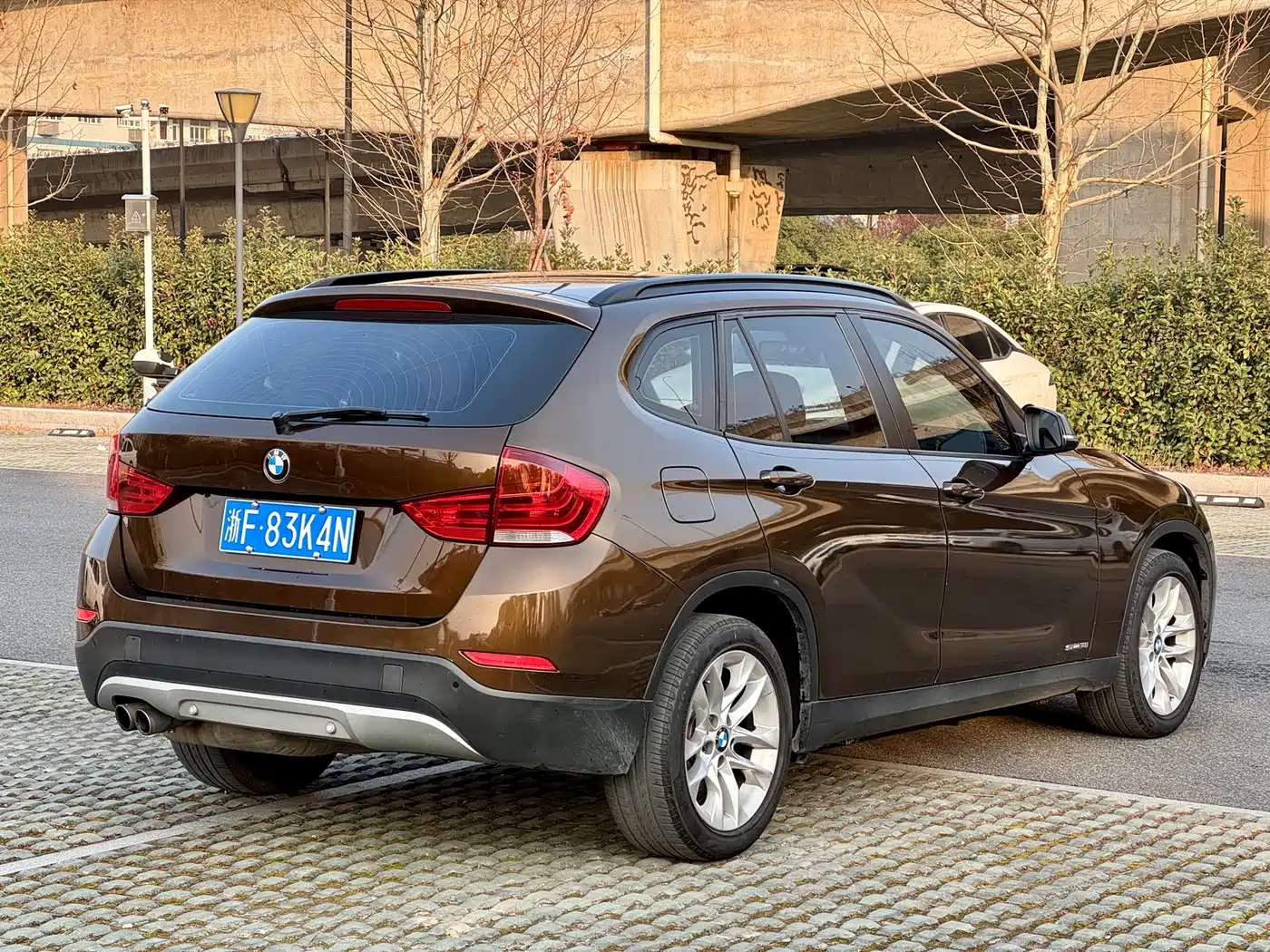 BMW X1 2015 Model sDrive18i Fashion Advanced Edition фото 5