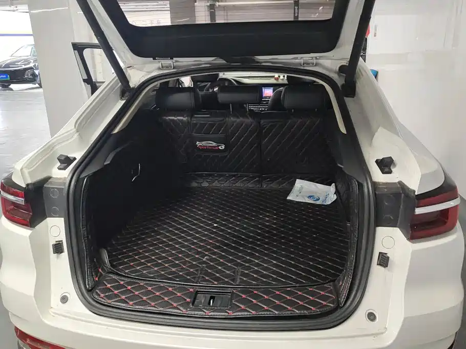 Changan CS85 2019 2019 2.0T Automatic Premium Edition China V