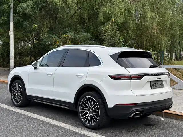 Porsche Cayenne 2019 Cayenne 3.0T — фото 4