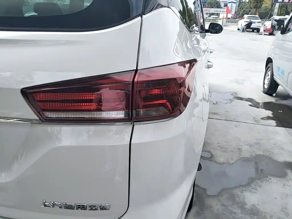 Baojun 360 2019 2019 1.5L Manual Elite China VI