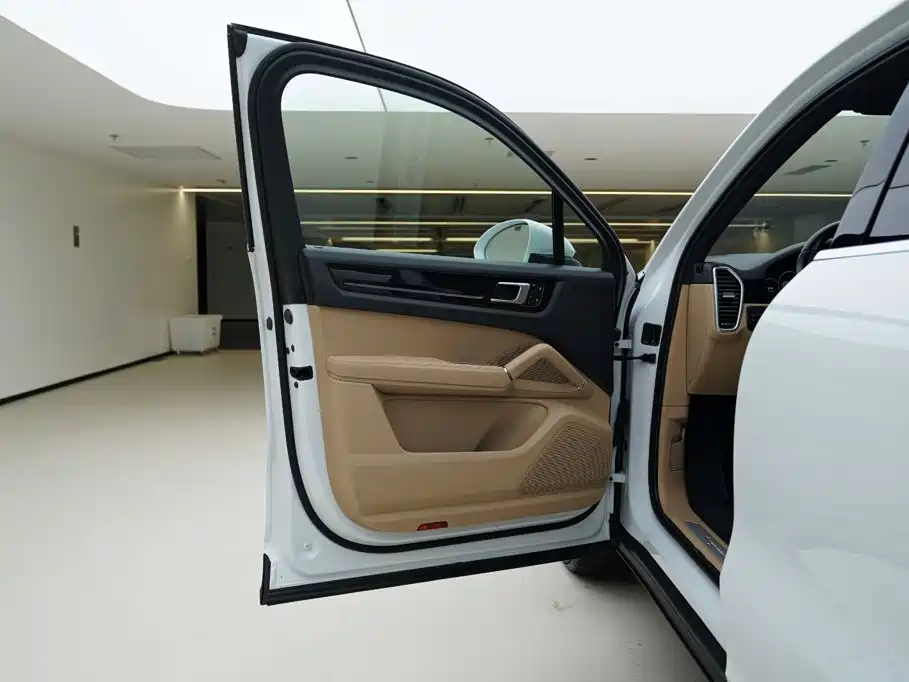 Porsche Cayenne New Energy 2023 2023 Cayenne E-Hybrid 2.0T