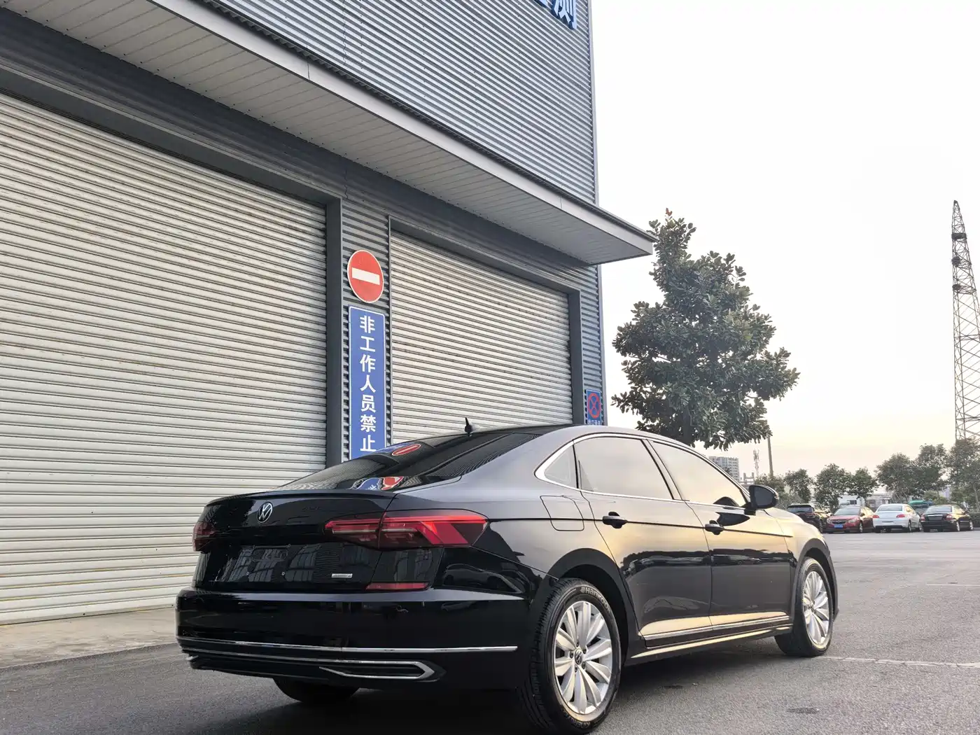 Volkswagen Passat 2021 Model 330TSI Elite Edition фото 6