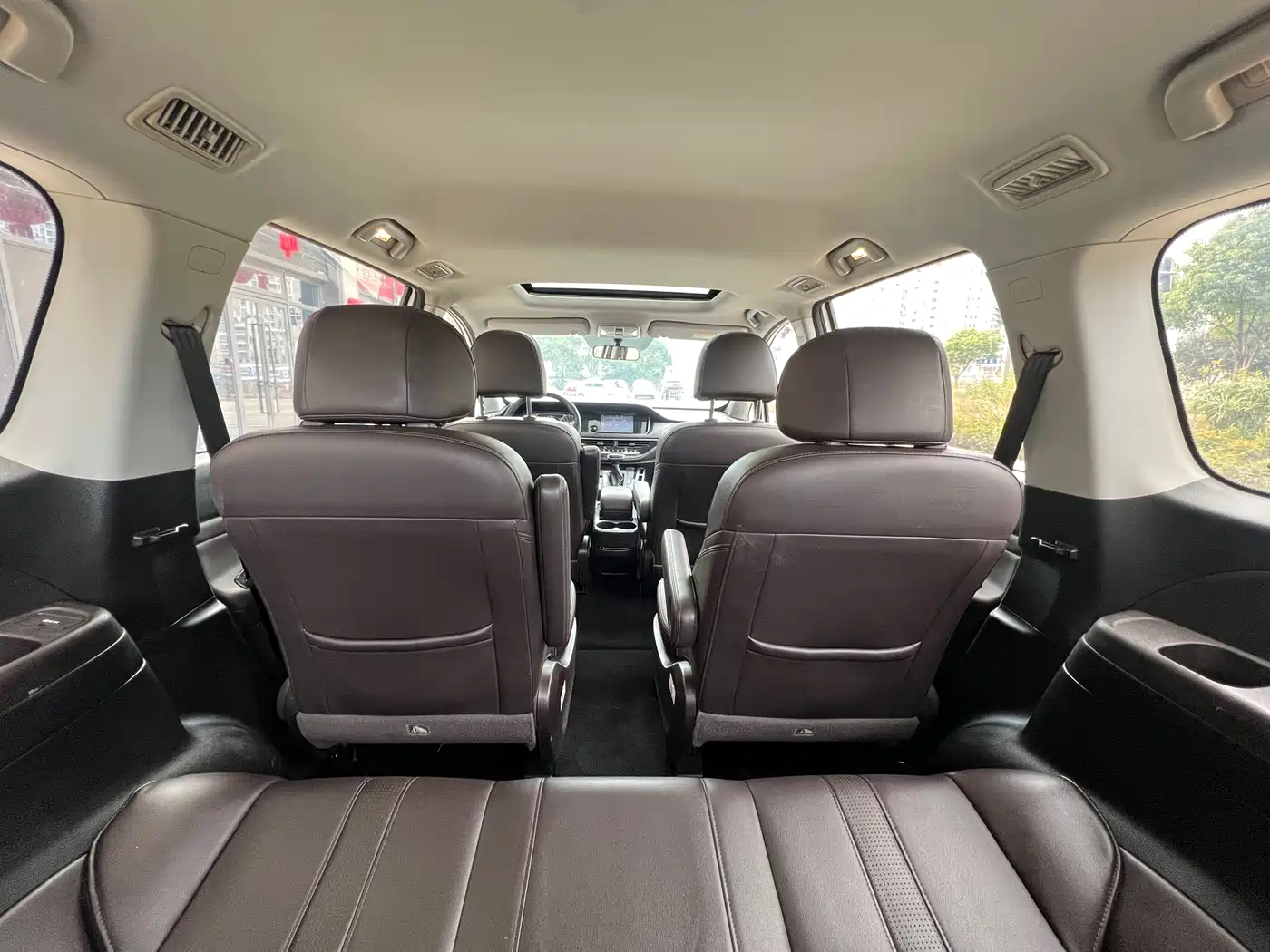 GAC Trumpchi Trumpchi M6 2019 270T DCT Luxury Edition (7-seater) (China VI) фото 7