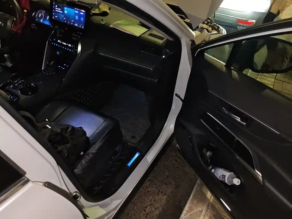 Toyota Lingfang HARRIER 2022 2022 Hybrid 2.5L CVT 4WD Flagship Edition