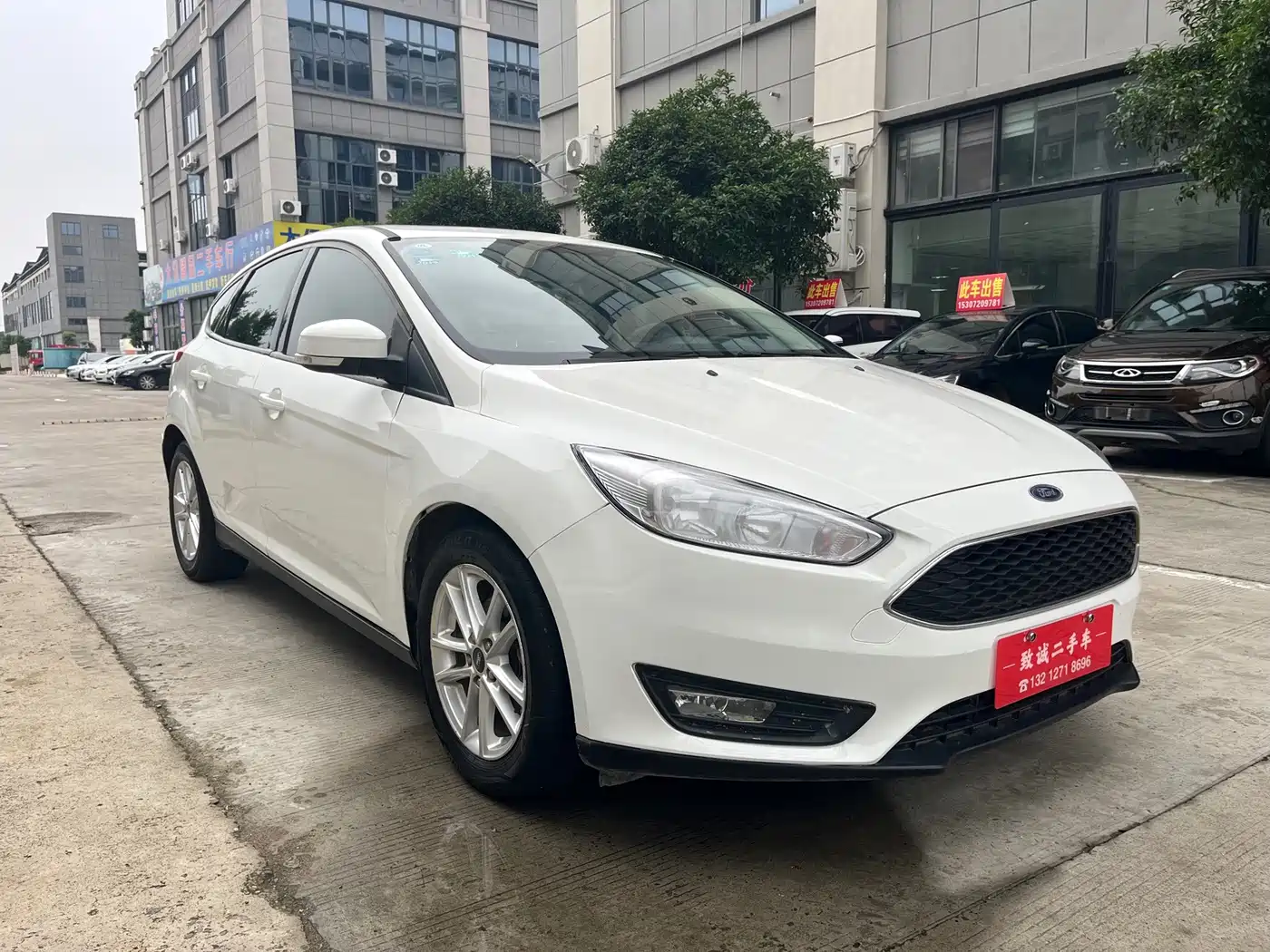 Фото 3 - Ford Focus