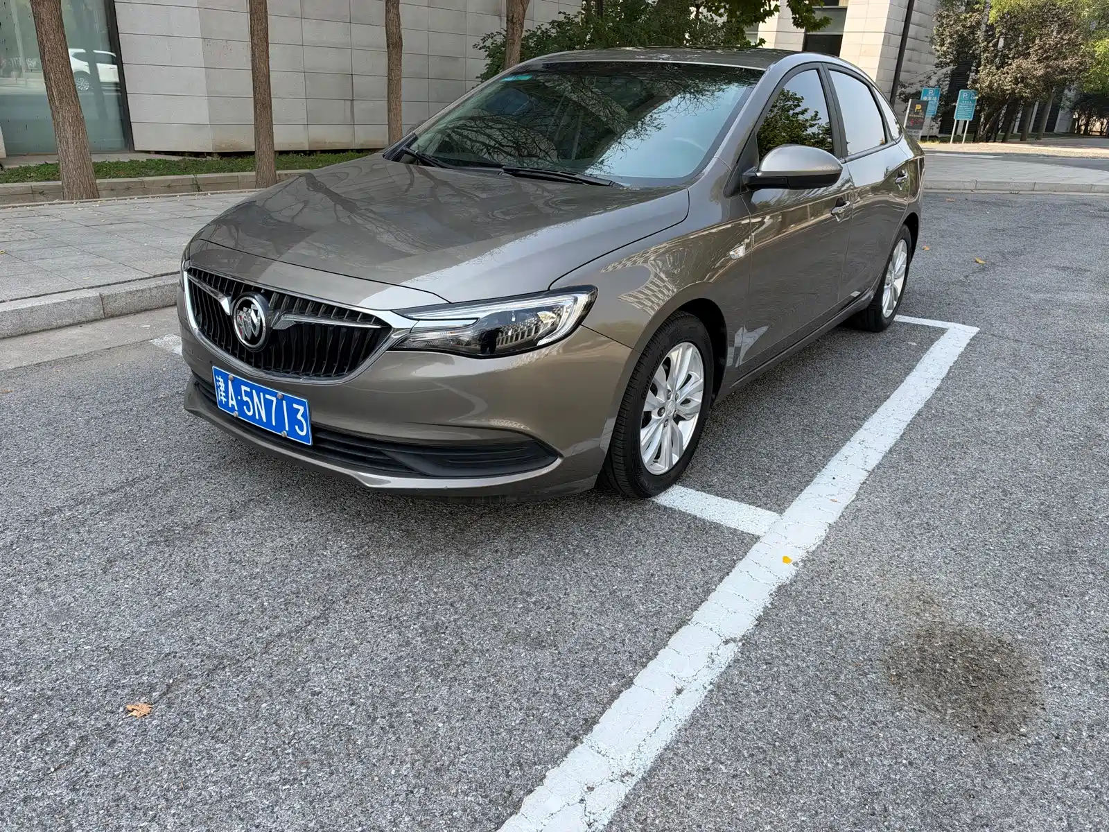 Фото 1 - Buick Excelle