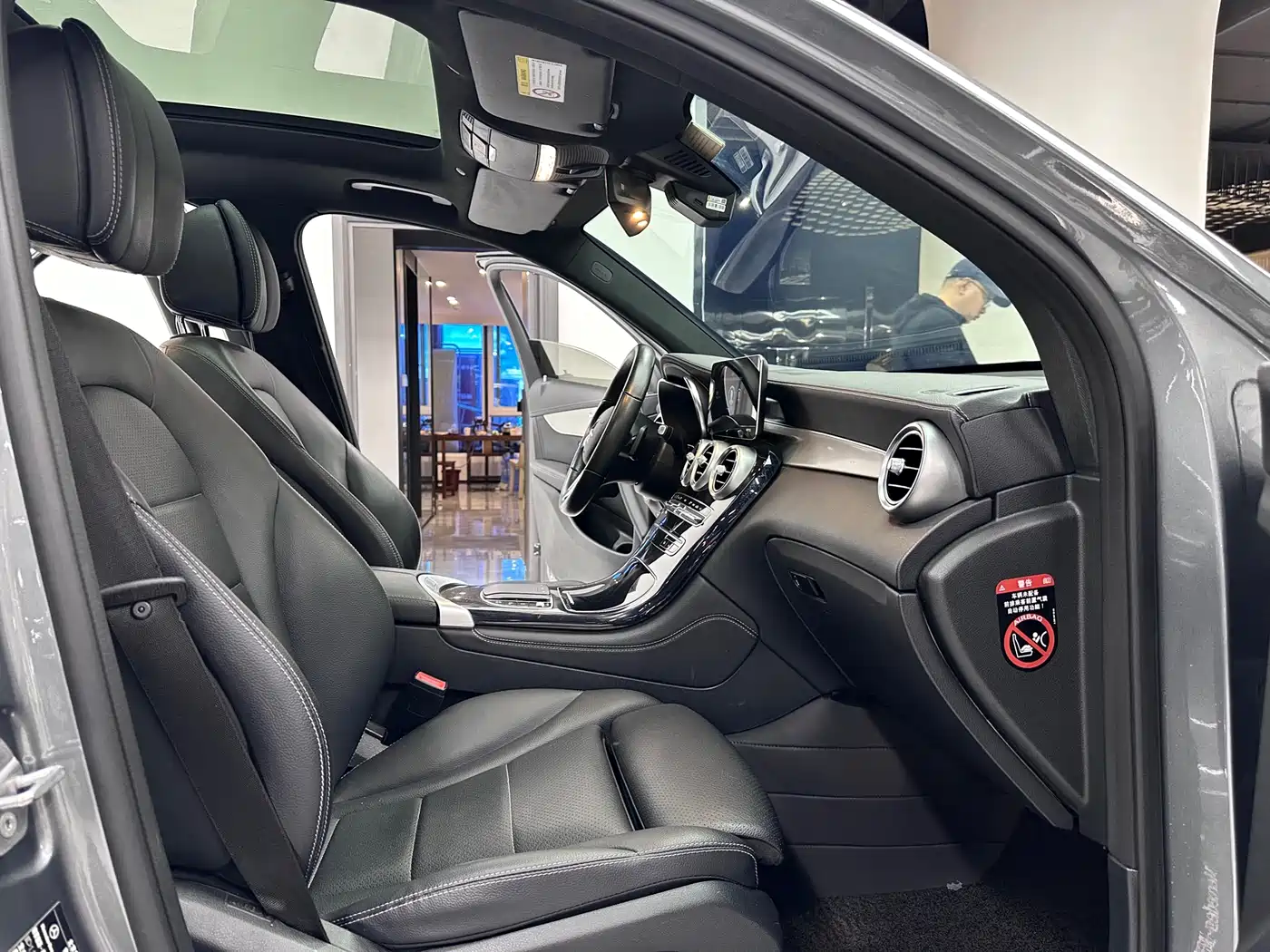 Mercedes-Benz GLC 2021 GLC 260 L 4MATIC Sporty фото 8