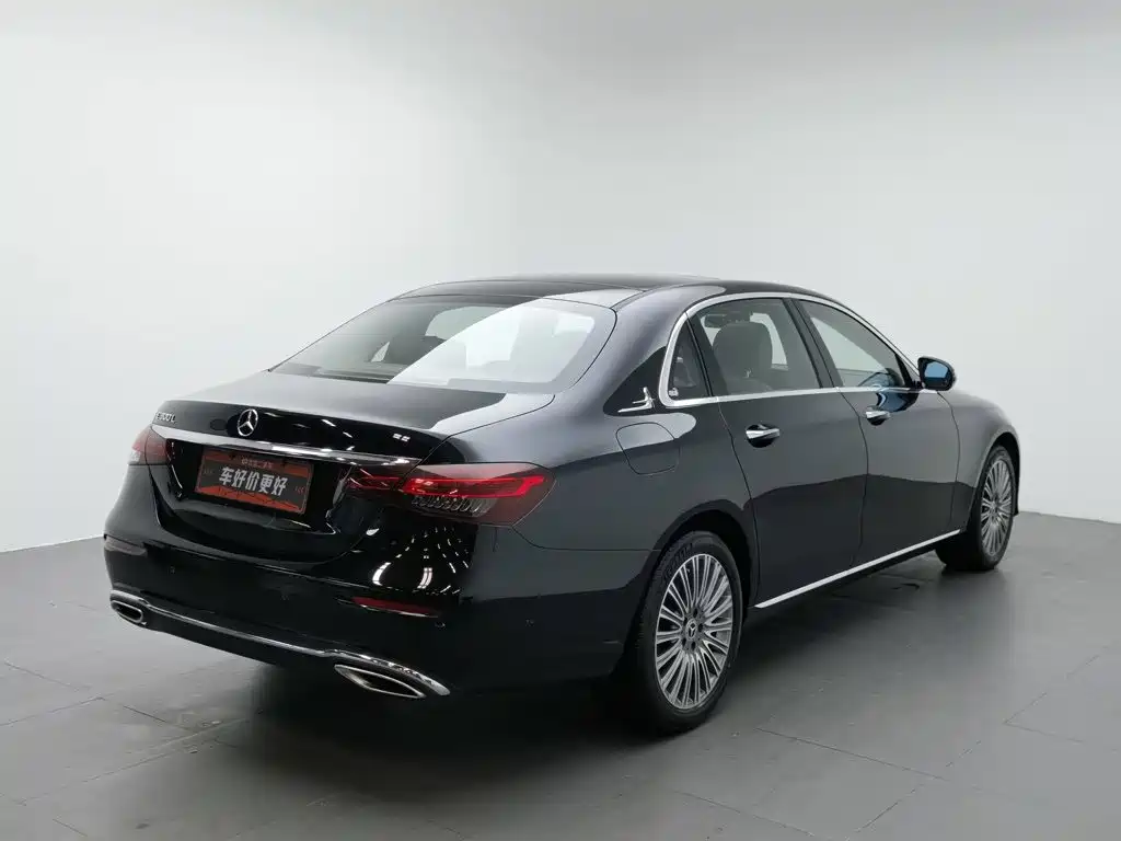 Mercedes-Benz E-Class, миниатюра 2