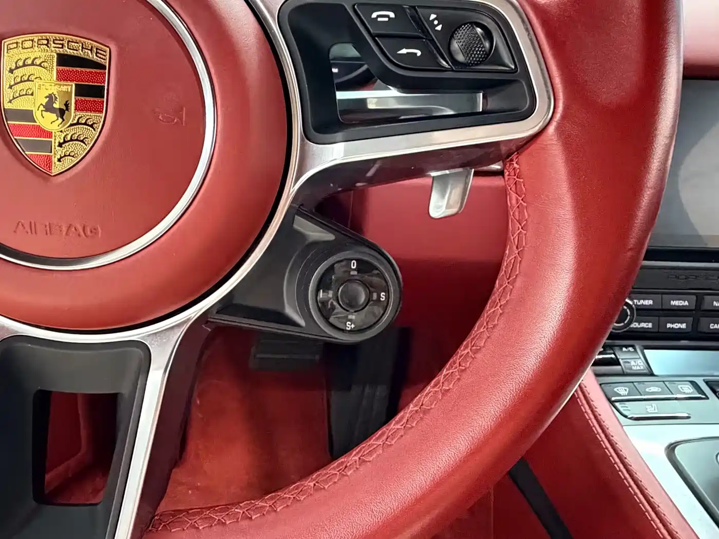 Porsche Boxster 2011 2011 Boxster Black Edition 2.9L