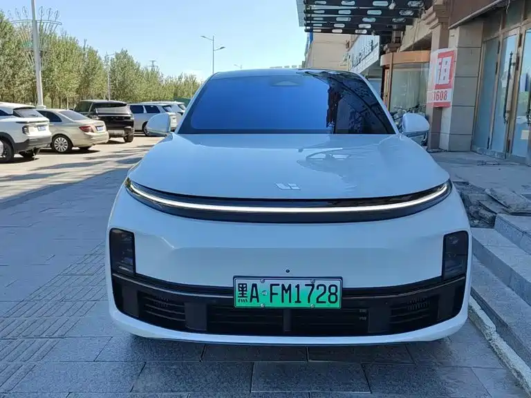 Li Auto L7 2023