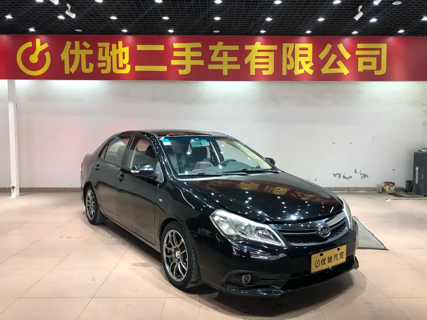 BYD F3 2015 Energy-saving Edition 1.5L Manual Comfort фото 3