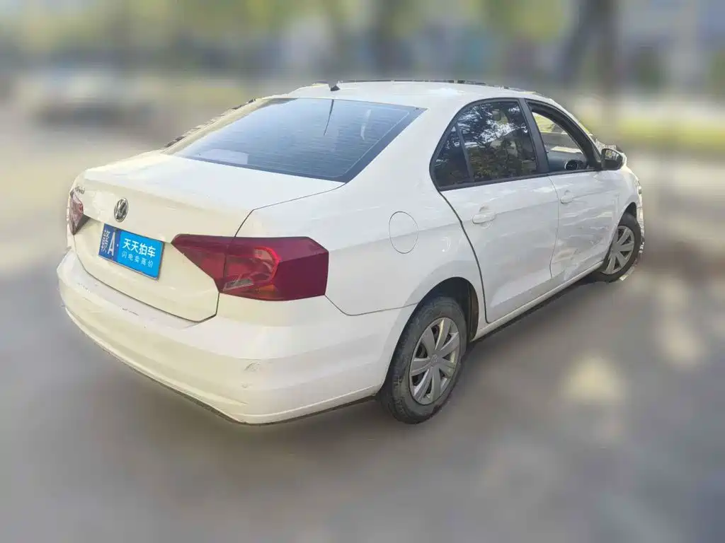 Фото 5 - Volkswagen Jetta