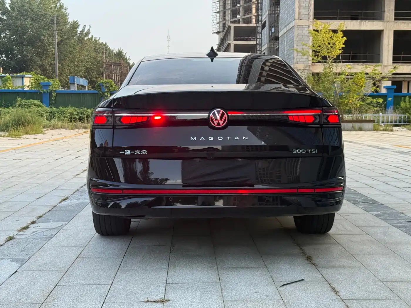 Фото 13 - Volkswagen Magotan