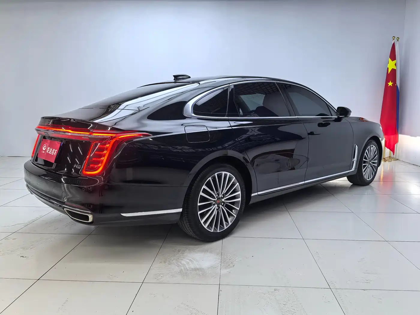 Hongqi H9 2020 2.0T Smart Connection Qi Xiang Edition фото 22
