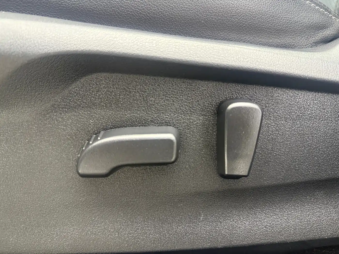 Photo 13 - Subaru Forester