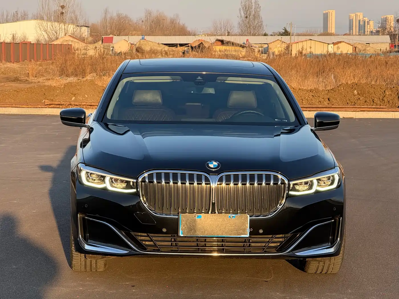BMW 7 Series 2021 Model 740Li Leading Luxury Package фото 5