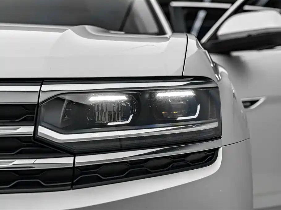 Volkswagen Teramont 2019 Model Teramont X 380TSI 4WD Prestige Luxury Edition фото 32