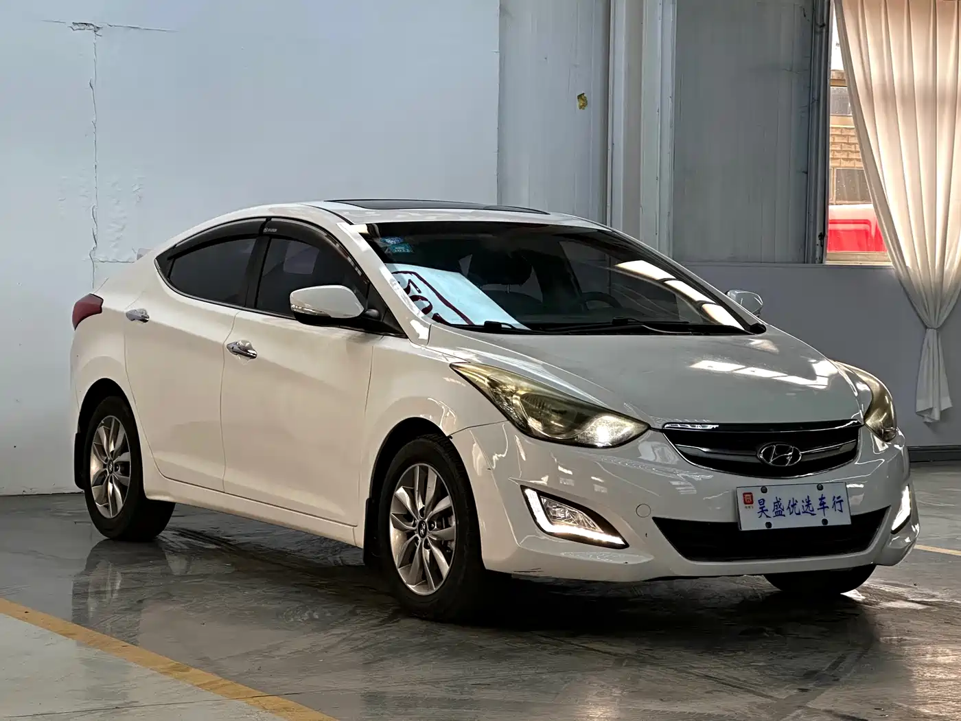 Photo 3 - Hyundai Langdong