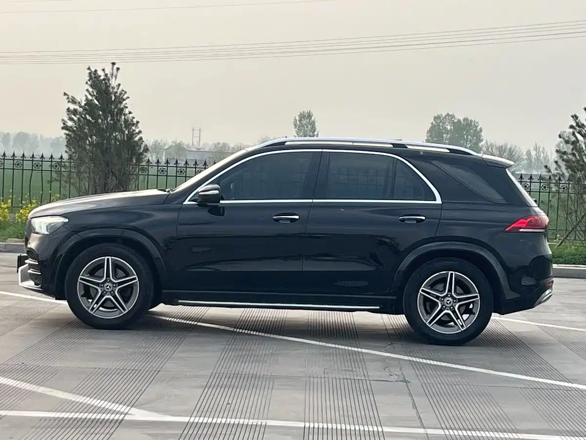 Mercedes-Benz GLE 2020 GLE 350 4MATIC Fashion фото 2