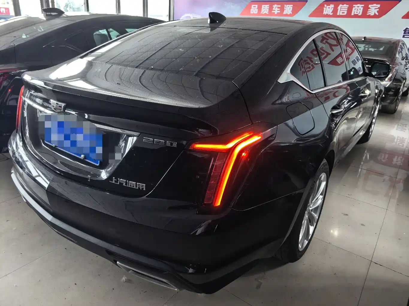 CADILLAC CT5