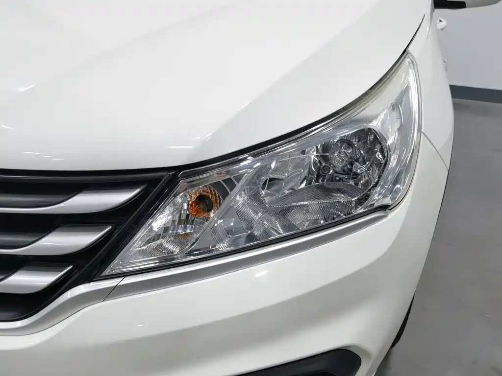 Baojun 310 2017 2016 1.2L Manual Comfort Model