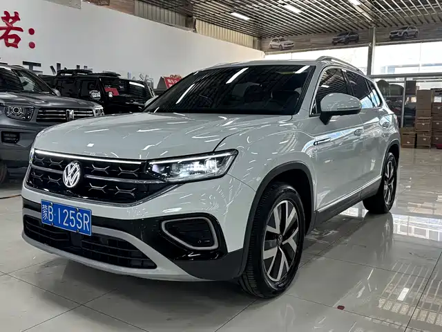 Volkswagen Tayron 280TSI, Люкс, моноприводный, Plus, Продвинутая