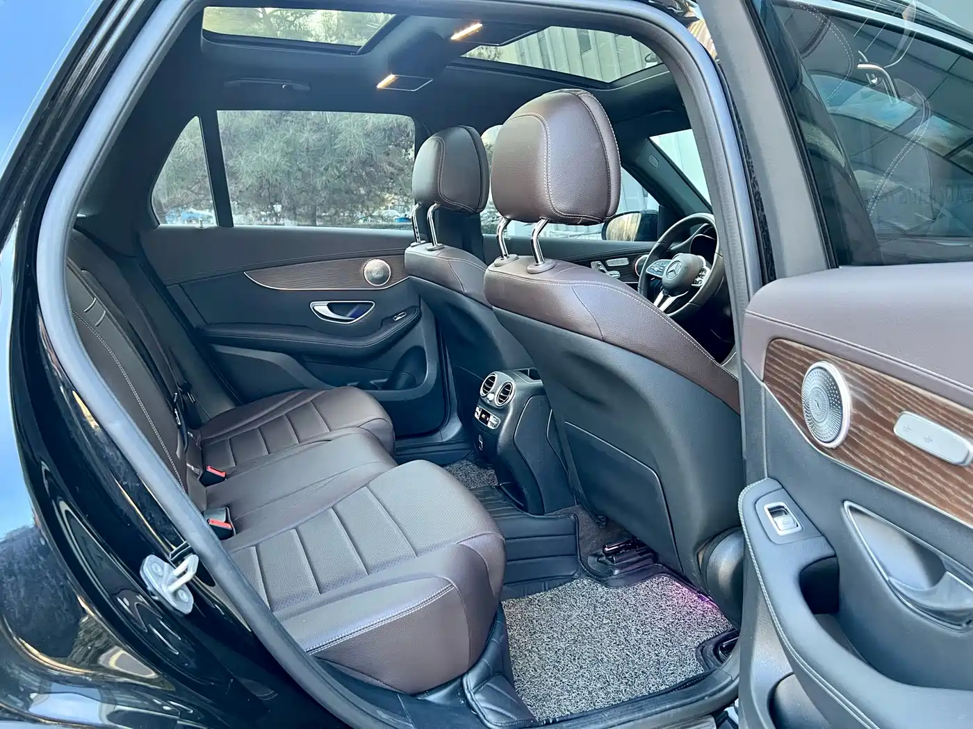 Mercedes-Benz GLC 2022 Model GLC 300 L 4MATIC Dynamic Edition фото 12