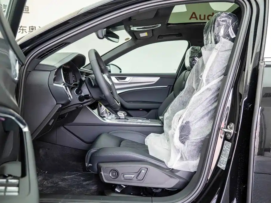 Audi A6L 2026 2026 Model Year 45 TFSI Premium Dynamic
