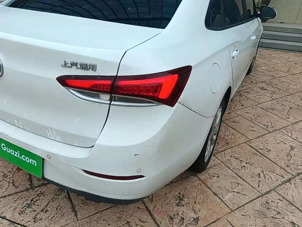 Фото 8 - Buick Excelle
