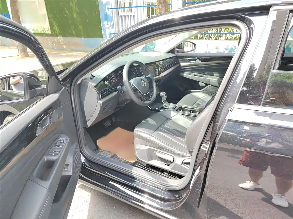 Volkswagen Passat 2019 Model 280TSI Business Edition China VI фото 9