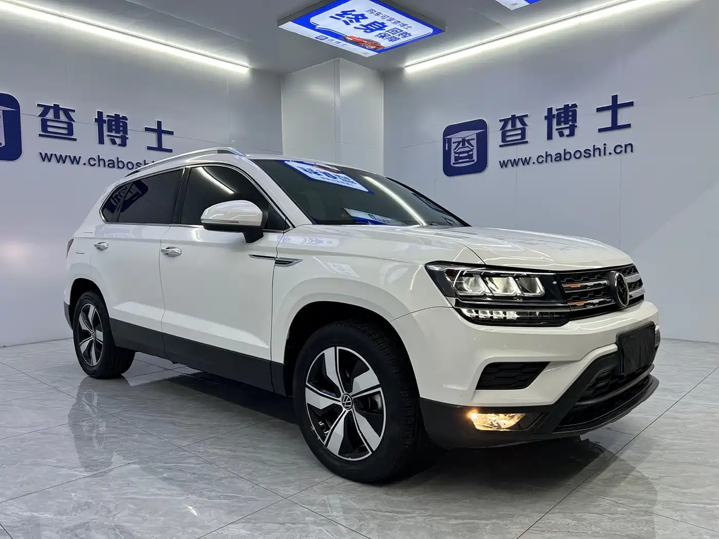 Volkswagen Tharu, миниатюра 3