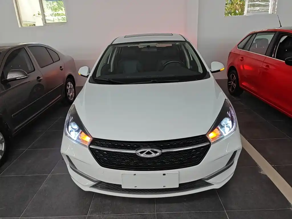 Photo 3 - Chery Arrizo 5