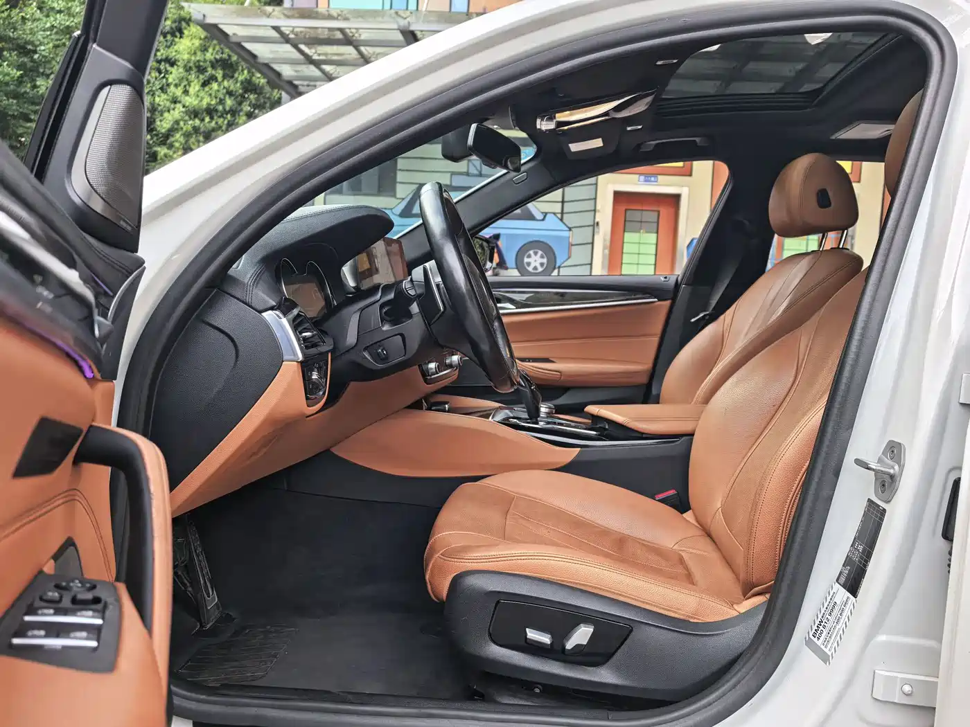BMW 5 Series 2018 530Li Premium M Sport Package фото 6