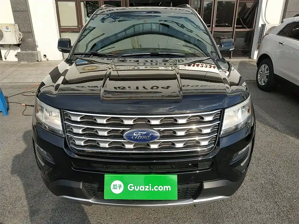 Ford Explorer (Import) 2017 2017 2.3T Trend Edition