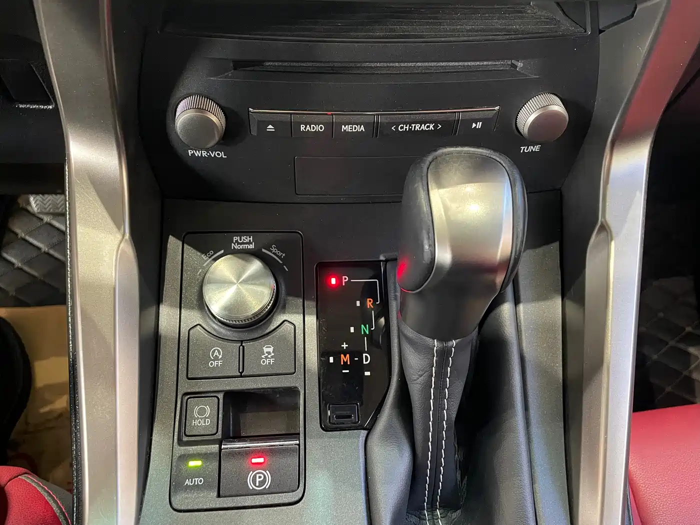 LEXUS NX