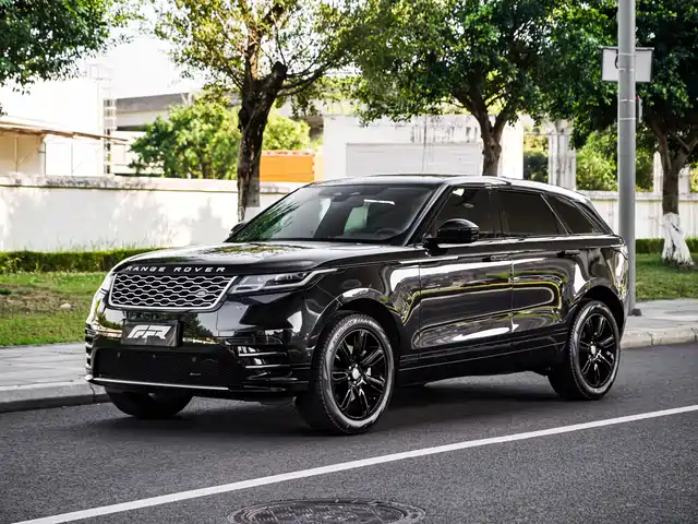Land Rover Range Rover Velar 2022 250PS Golden Collector's Edition