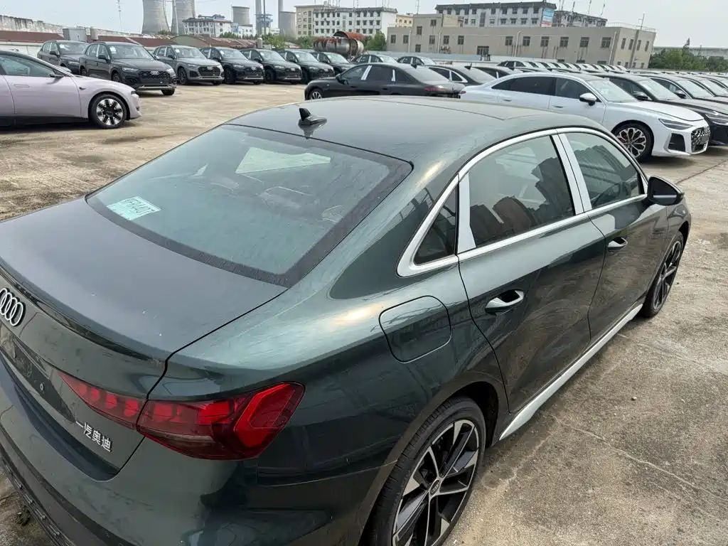 Audi A3 2026 2025 A3L Limousine 35TFSI Flying Premium