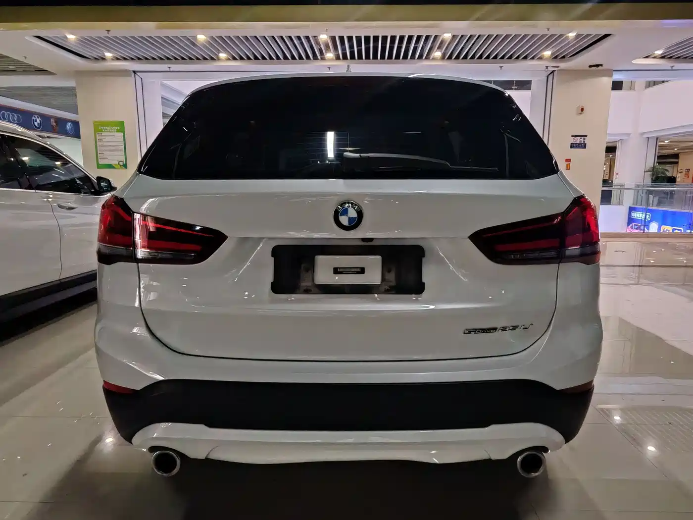 BMW X1 2022 sDrive25Li Leading фото 12