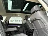 Фото 27 - Volkswagen Touareg
