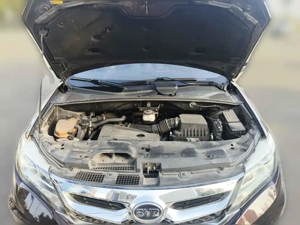 BYD S7 2015 2015 2.0T Automatic Premium