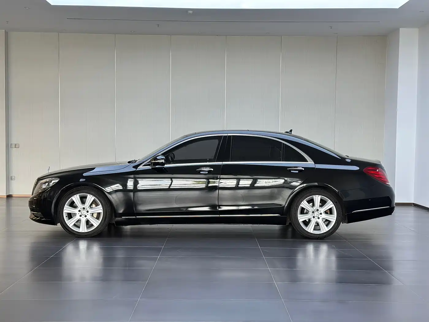 Mercedes-Benz S-Class 2014 S 400 L Luxury фото 7
