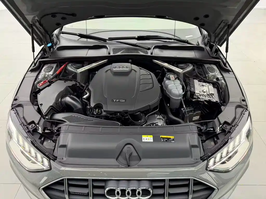 Audi A4 (Import) 2021 2021 allroad quattro Explorer