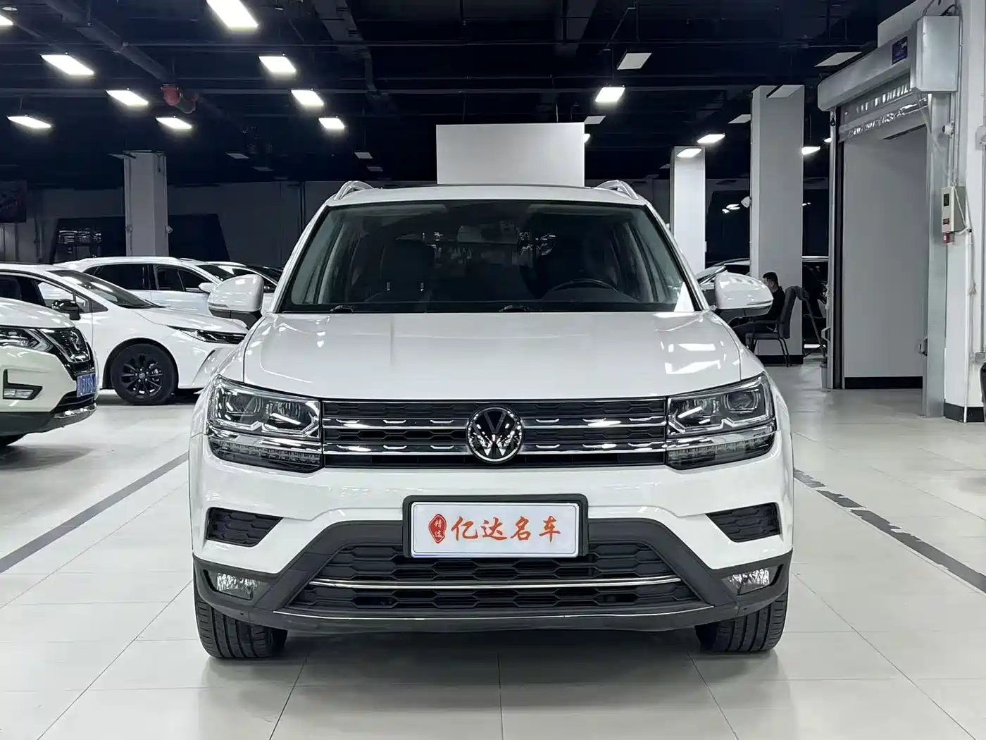 Volkswagen Tharu 2021 280TSI 2WD Luxury Plus фото 2