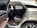 Фото 8 - Lexus RX