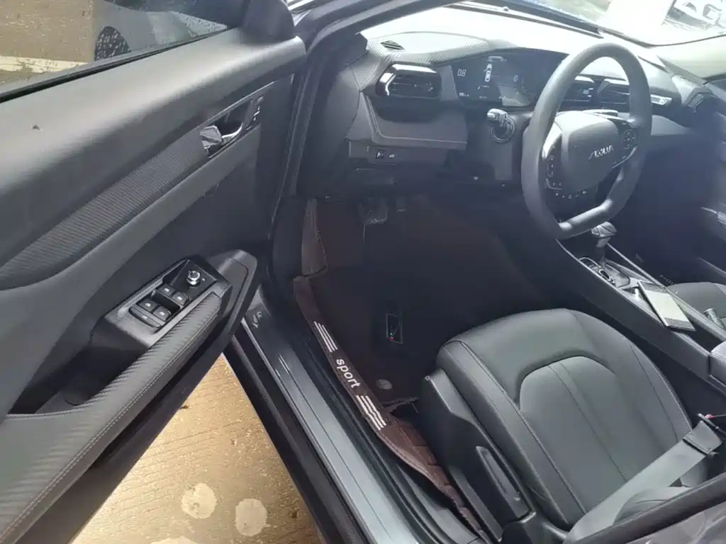 Dongfeng Aeolus Yixuan 2025 2025 1.5L Auto Luxury